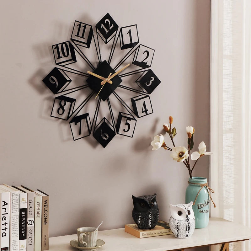 Living room modern minimalist light luxury creative wall clock art fashion home atmosphere decoration wall clock decoration