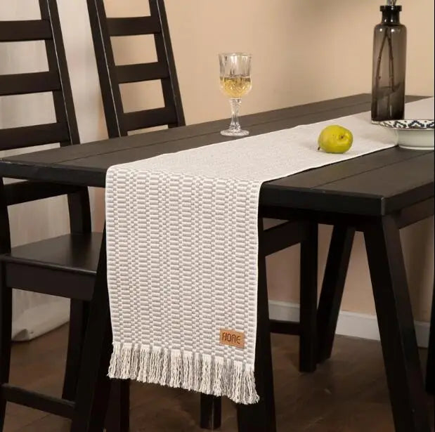 Japanese Style Modern Stripe Table Runner For Wedding Party Cotton and Linen Woven Tablecloth Christmas Decorations For Table