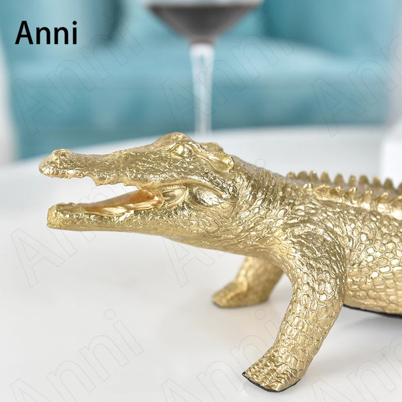 Pure Brass Crocodile Wine Holder European Modern Bar Storage Ornaments Red Wine Dining Table Decorations Home Kitchen Tableware