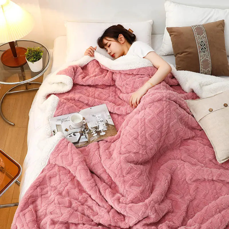 Winter Blanket Lamb Wool weighted Super Soft Double Side Microfiber Flannel Throw Blanket for Bed Comfortable Warm Comforter