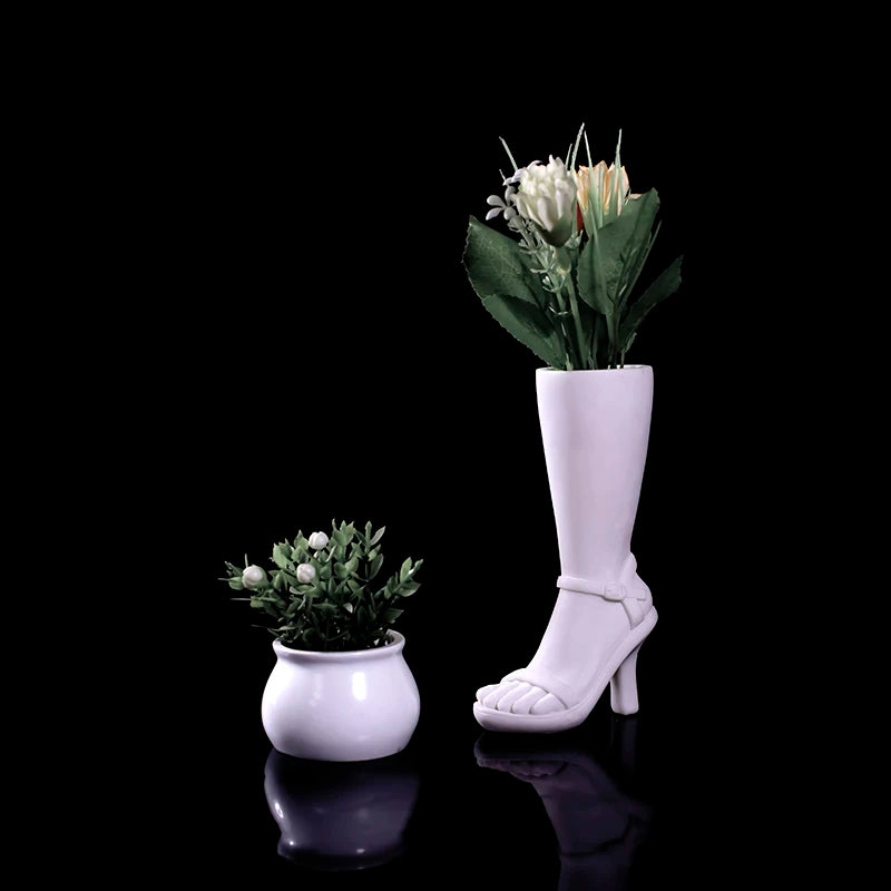 Creative Resin High-heeled Shoes Vase Ornament Dried Flower Flower Arrangement Fun Modern Fashion Ornament Plant Flower Pot