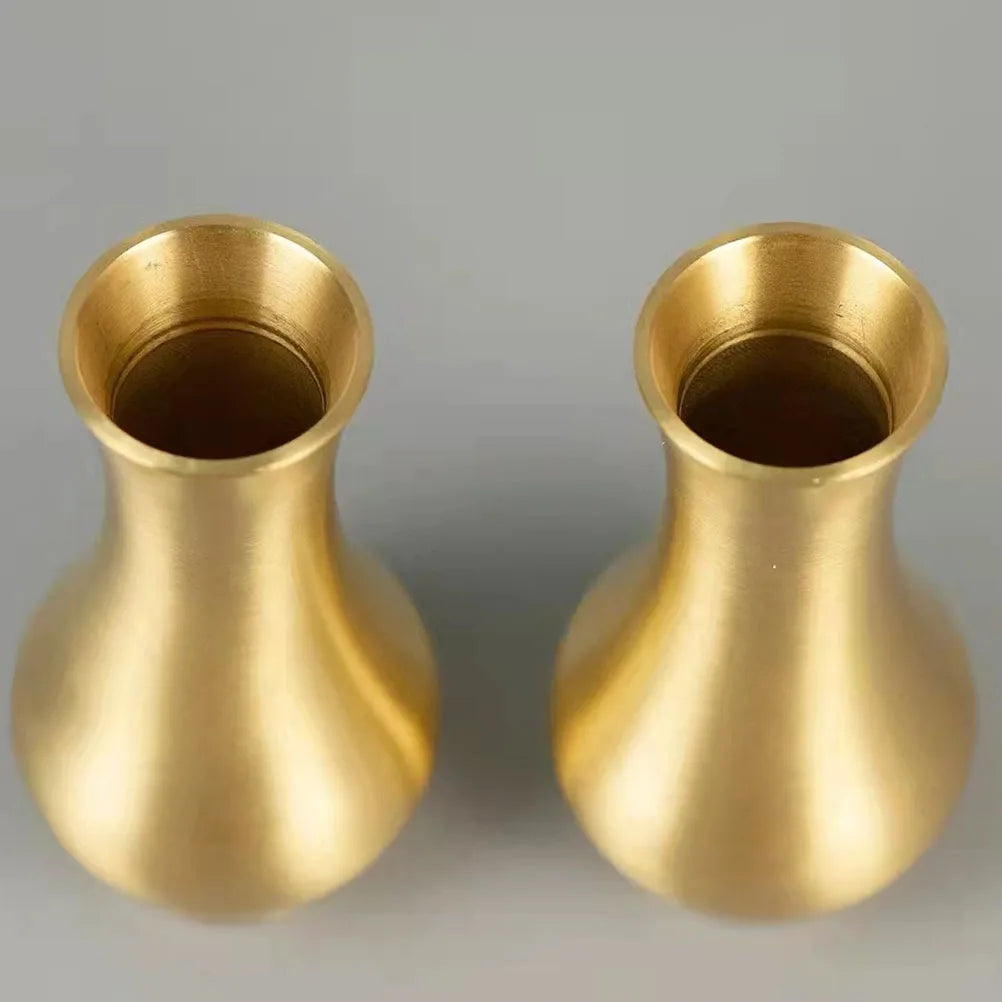 1pc Brass Vase Metal Vase Elegant Small Flower Vase for Home Office Living Room Bed Tabletop Large and tall vases