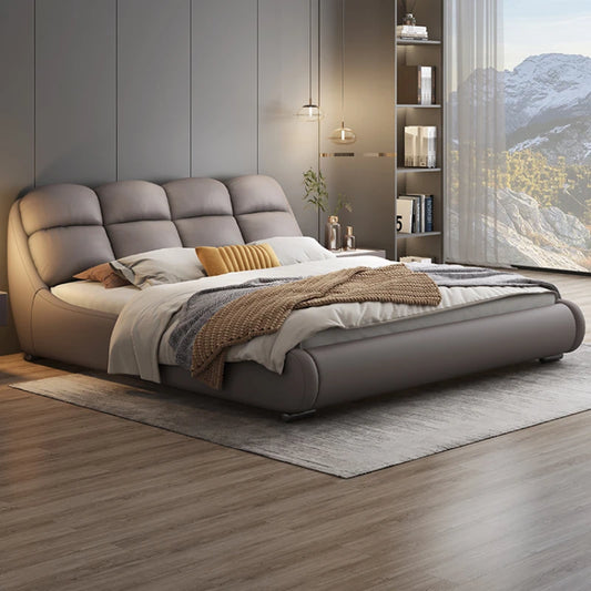 Italian style minimalist leather bed, high-end master bedroom double bed, upholstered bed