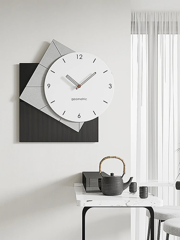 Creative clock wall clock living room 2022 new restaurant fashion modern minimalist dining table wall clock atmosphere