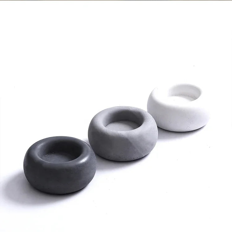 Wholesale 180PCS Modern Cement Candle Vessels Luxury Concrete Candle Holder Custom Logo Candle Stick Candlestick