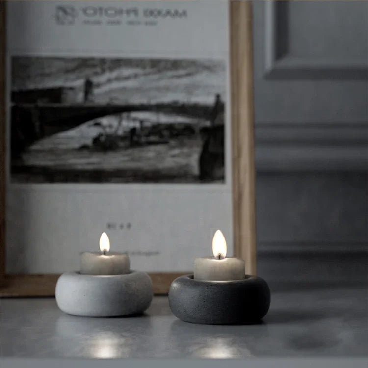 Wholesale 180PCS Modern Cement Candle Vessels Luxury Concrete Candle Holder Custom Logo Candle Stick Candlestick