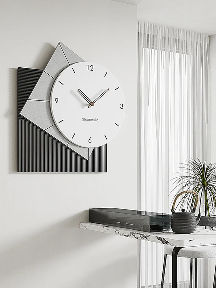 Creative clock wall clock living room 2022 new restaurant fashion modern minimalist dining table wall clock atmosphere