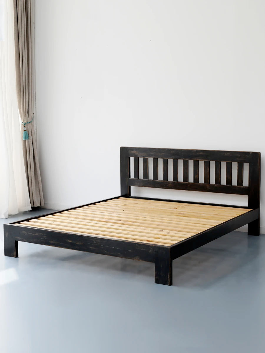 New Chinese style old solid wood bed  1.5m 1.8m  minimalist double wedding bed  economical furniture