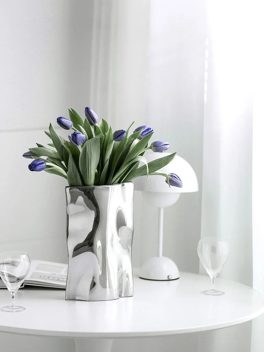 Luxury Stainless Steel Flowers Vase Home Decoration Silver Designer Vase Room Decor High-end Accessories Table Decoration Gifts