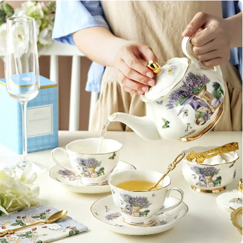 Tea Set Fruit Plate Tray Bone China Coffeeware Teacup Saucer Milk Jar Sugar Bowl Coffee Pot Cake Decor Plates Kitchen