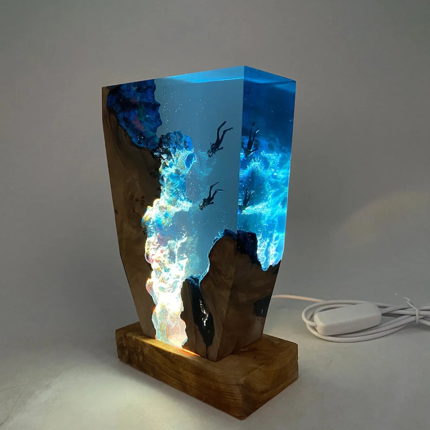 WELTIG Seabed Organism Resin Table Lamp – Unique USB Night Light