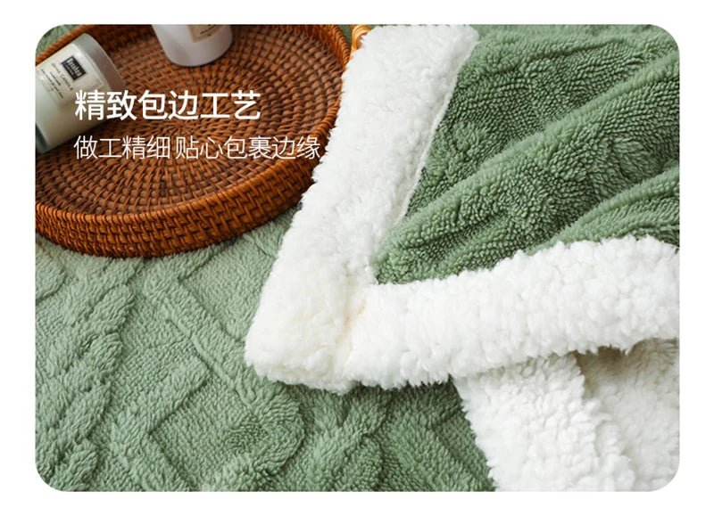 Winter Blanket Lamb Wool weighted Super Soft Double Side Microfiber Flannel Throw Blanket for Bed Comfortable Warm Comforter