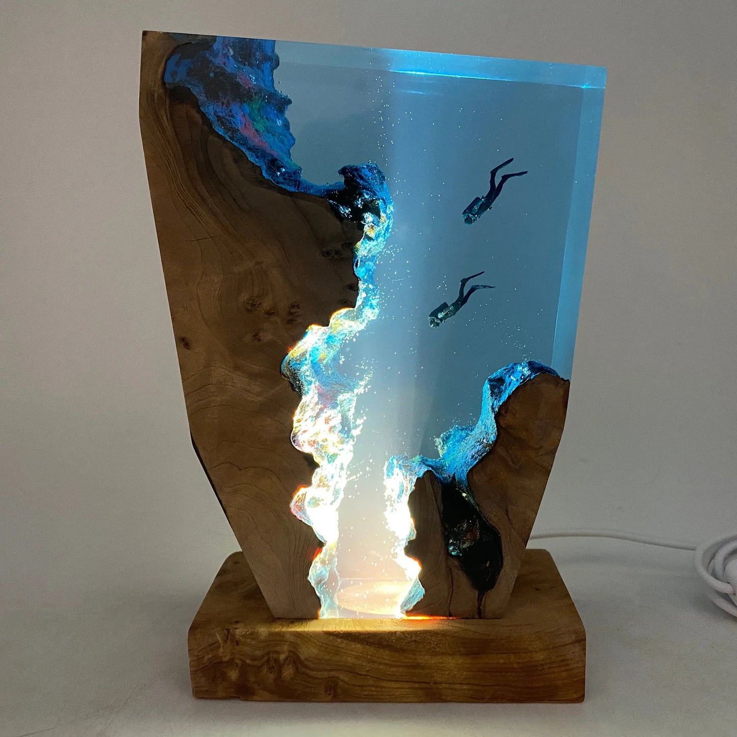 WELTIG Seabed Organism Resin Table Lamp – Unique USB Night Light