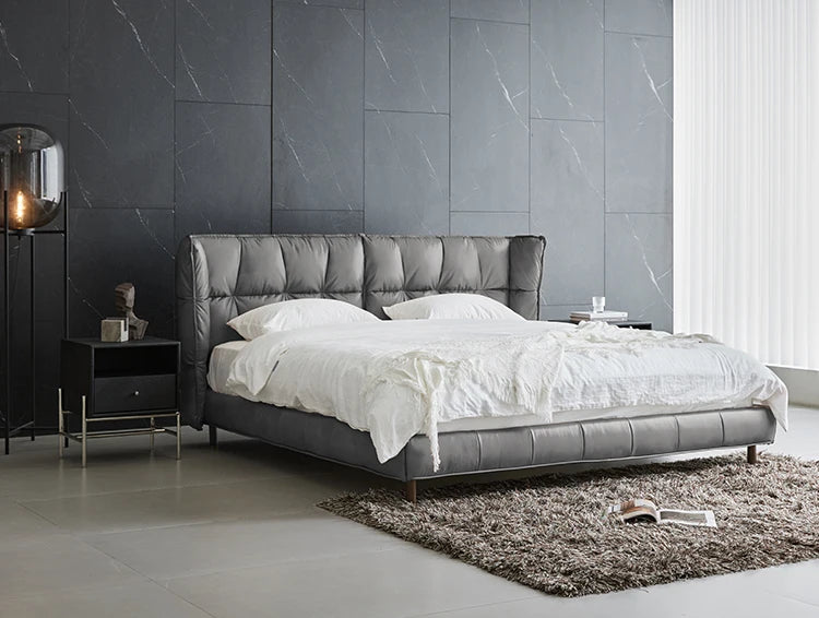 Luxury modern full leather bed, master bedroom, king bed, high-end grand double bed, simple pull point design, leather bed