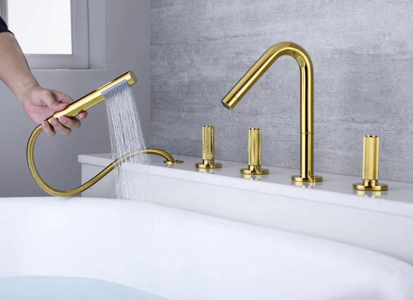 Brass Bathroom shower faucet set High Quality Bathtub faucet set Gold/Black 5 Holes 3 Handles Hot Cold Water Luxury faucet set