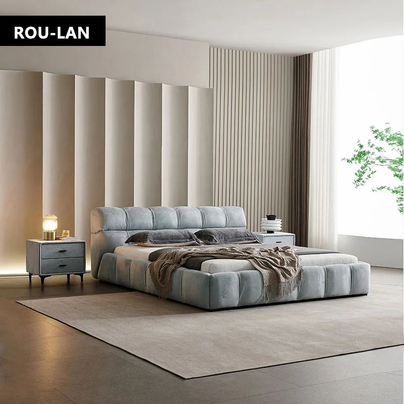 Modern minimalist fabric bed Modern master bedroom Italian minimalist light luxury designer double bed