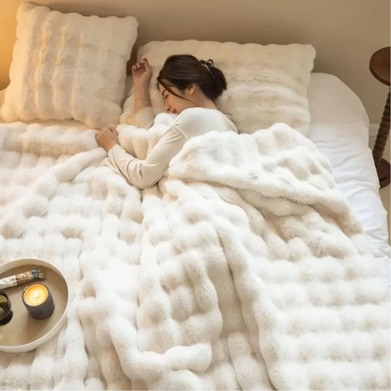 Enjoy The Ultimate Comfort and Warmth with Toscana Rabbit Fur Blanket - Ideal for Naps and Covers Throw Blanket for Beds