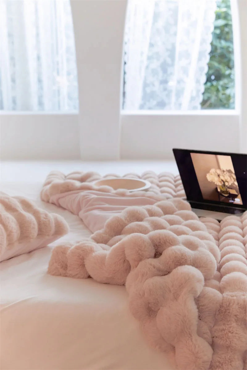 Enjoy The Ultimate Comfort and Warmth with Toscana Rabbit Fur Blanket - Ideal for Naps and Covers Throw Blanket for Beds