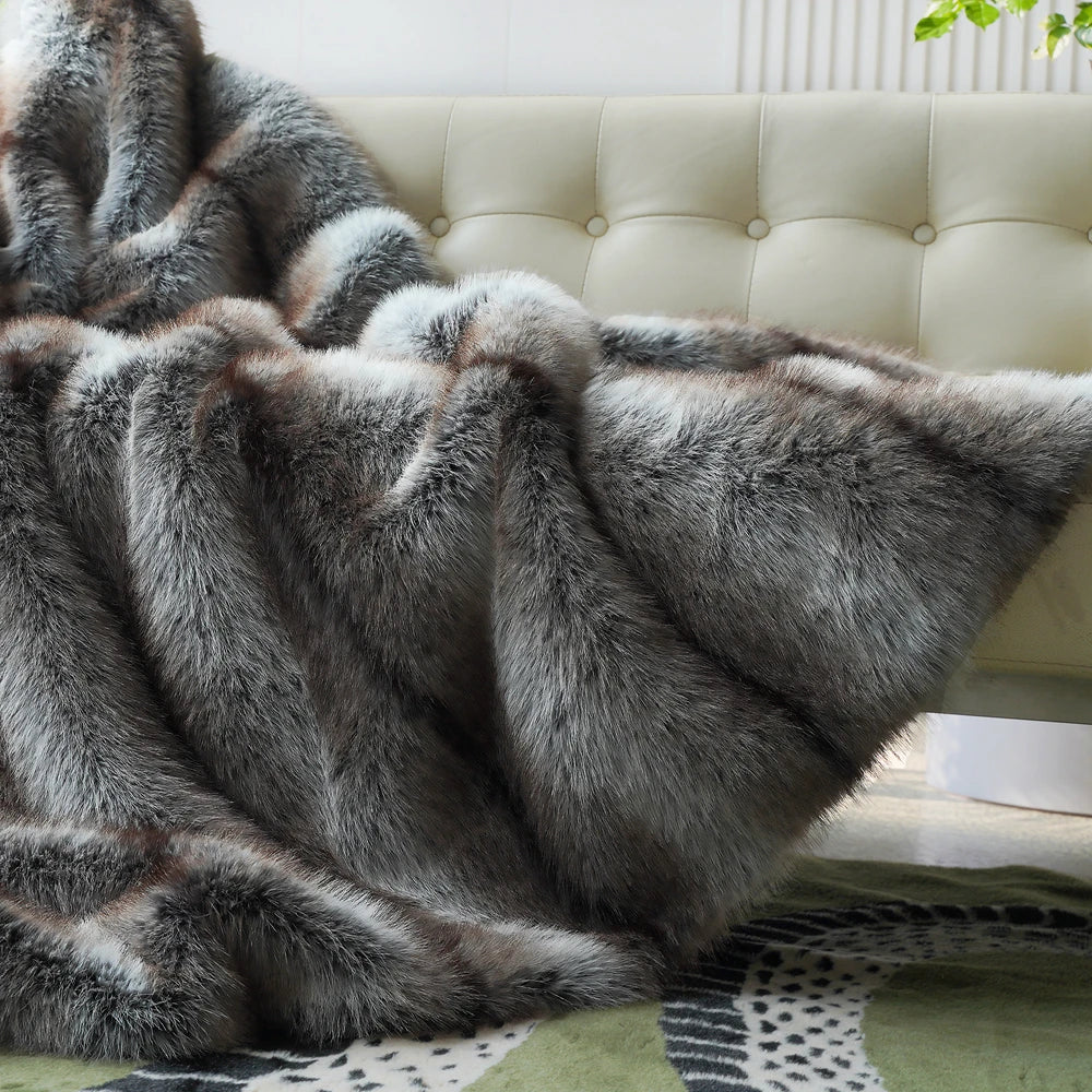 Faux Fur Blanket Luxury Throw Blanket Winter Thick Warm Sofa Blankets Bed Plaid Bedspread on the Bed Home Decora