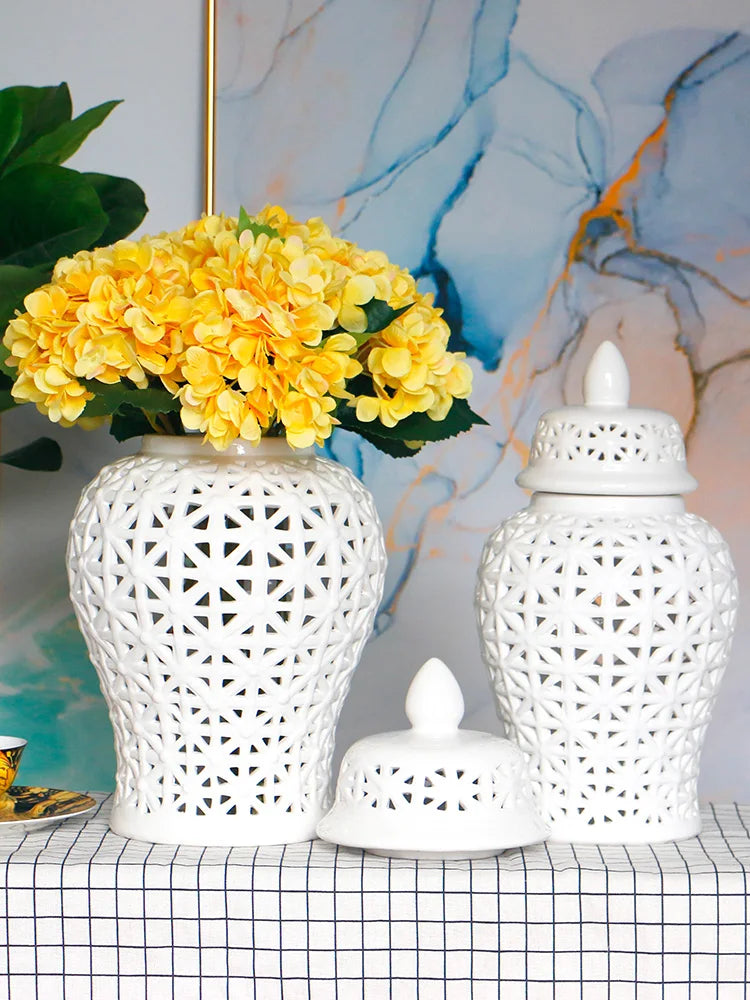 European-style Light Luxury White Gold Hollow Ceramic General Pot Decoration Modern Home Creative Porch Table Decoration Vase