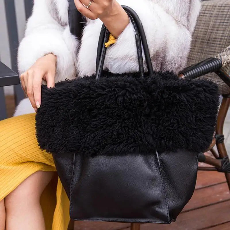 2024 Luxury Brand Women's Bag, Fashionable New And High-quality Fur Bucket Tote Bag, Famous Designer Leather Handbag For Women