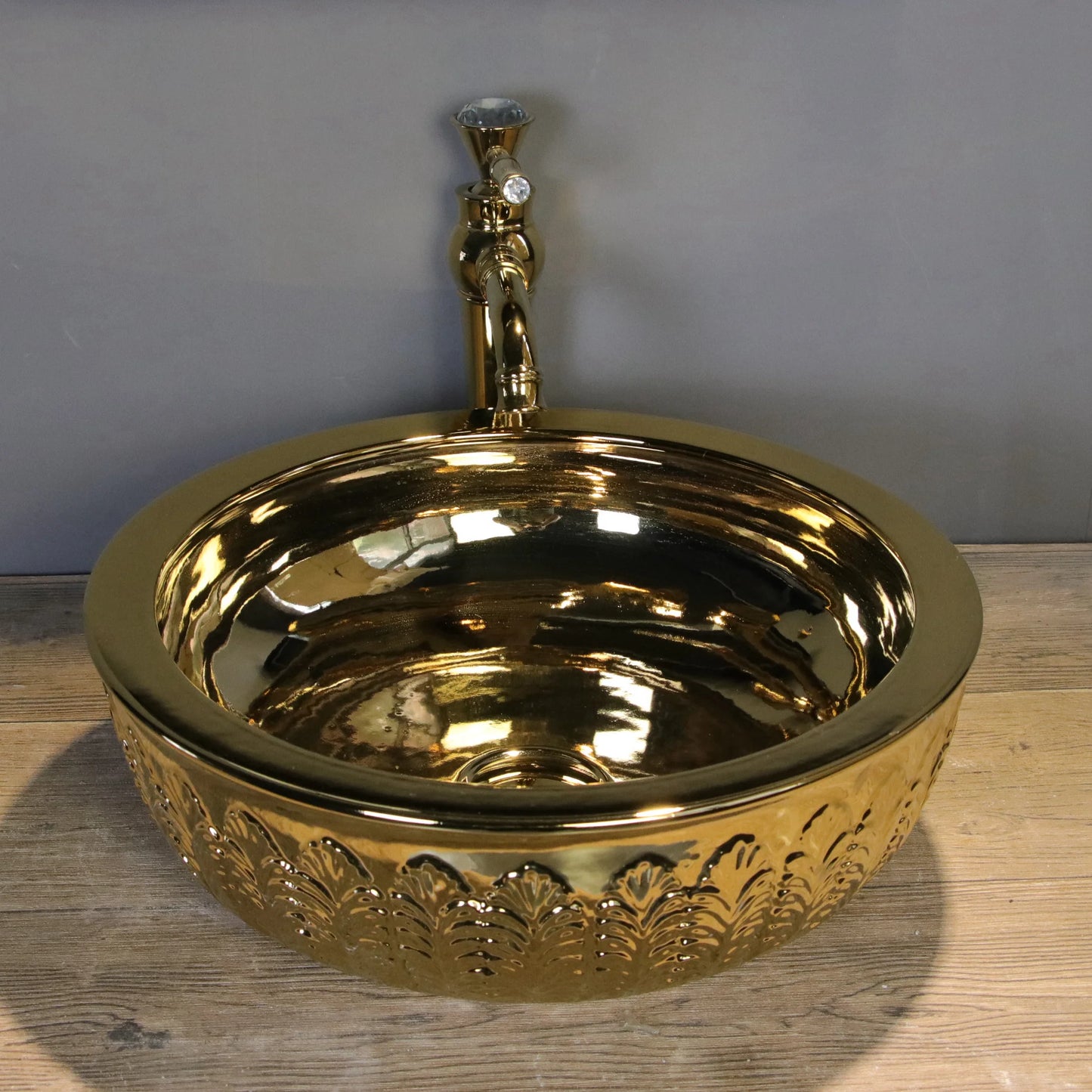 Hand Carved Leaf Luxury Gold Ceramic Bathroom Countertop Wash Basin Vessel Sinks Bowl Vanity Faucet Combo Jingdezhen Porcelain